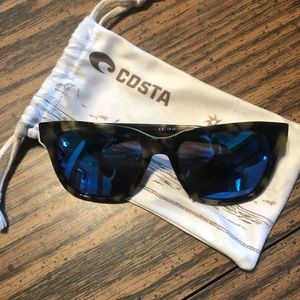 Women’s Costa “Coquina” sunglasses 580G